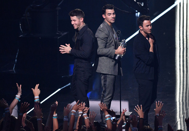 Sonucu duyunca herkes karısına sarıldı, o öylece kaldı: Öpecek kimsem yok