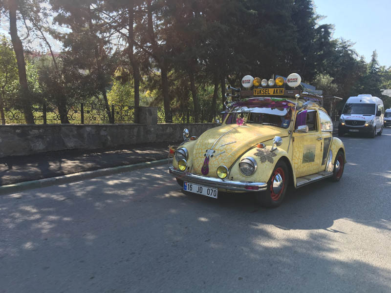 Hepsine çocuğu gibi bakıyor Son halleri inanılmaz... Hepsine çocuğu gibi bakıyor Son halleri inanılmaz...