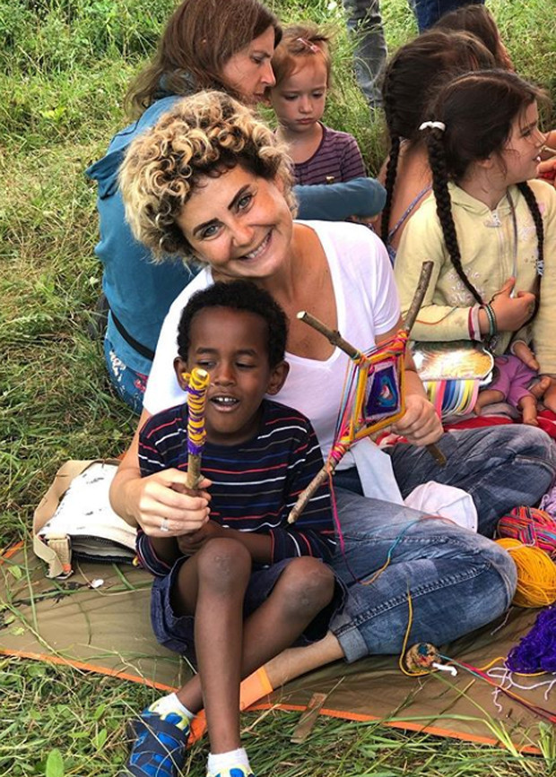 Azur Beyin okulda ilk günü: O da Londrada okuyor