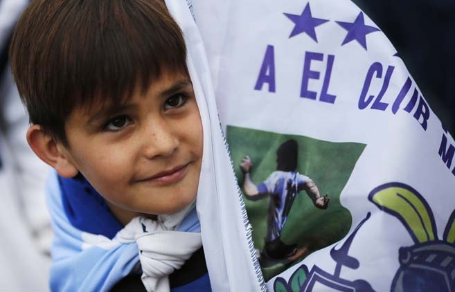 Diego Armando Maradona Arjantini salladı İşte o anlar...