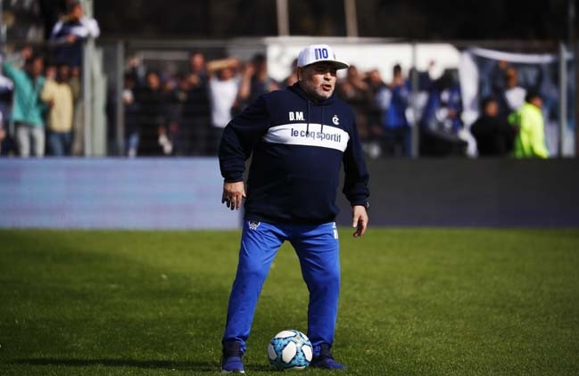 Diego Armando Maradona Arjantini salladı İşte o anlar...