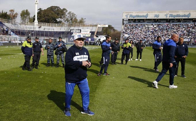 Diego Armando Maradona Arjantini salladı İşte o anlar...
