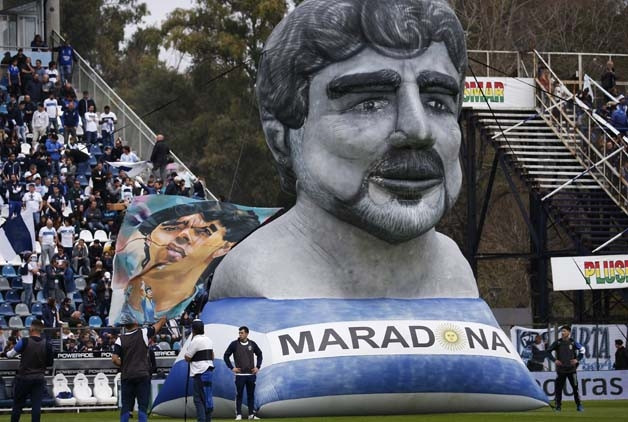 Diego Armando Maradona Arjantini salladı İşte o anlar...
