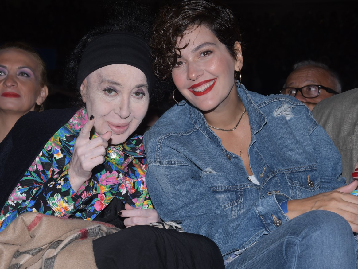 Harbiyeye ünlü akını