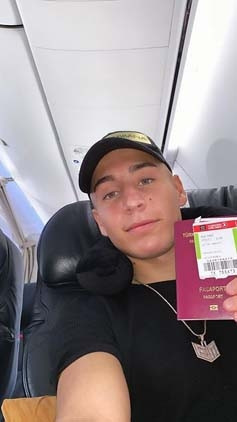 Emre Mor, Yağmur Taktaştan kırmızı kart yedi
