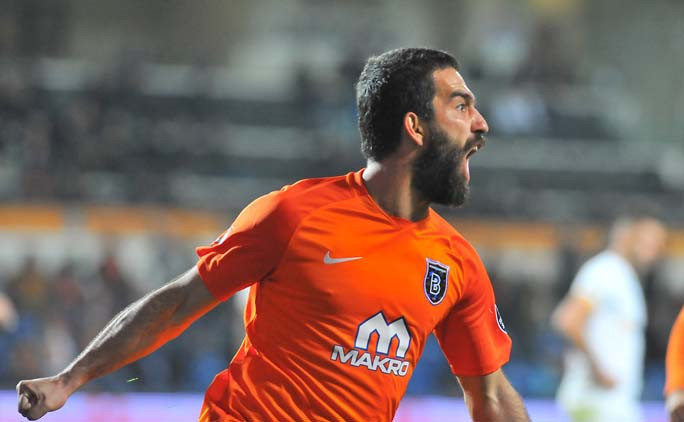 Kariyerde düşüşe geçiren imzalar Arda Turan ve...