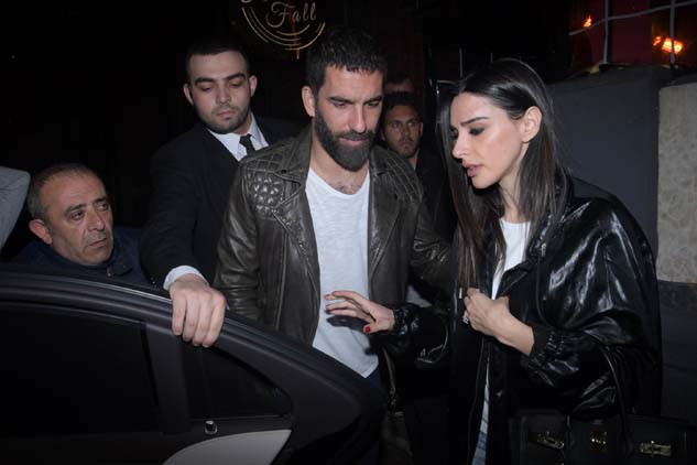 Kariyerde düşüşe geçiren imzalar Arda Turan ve...