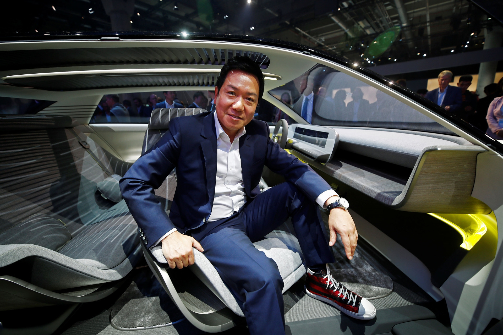 Dev fuara sayılı günler kaldı İşte yeni otomobillerin ilk görüntüleri