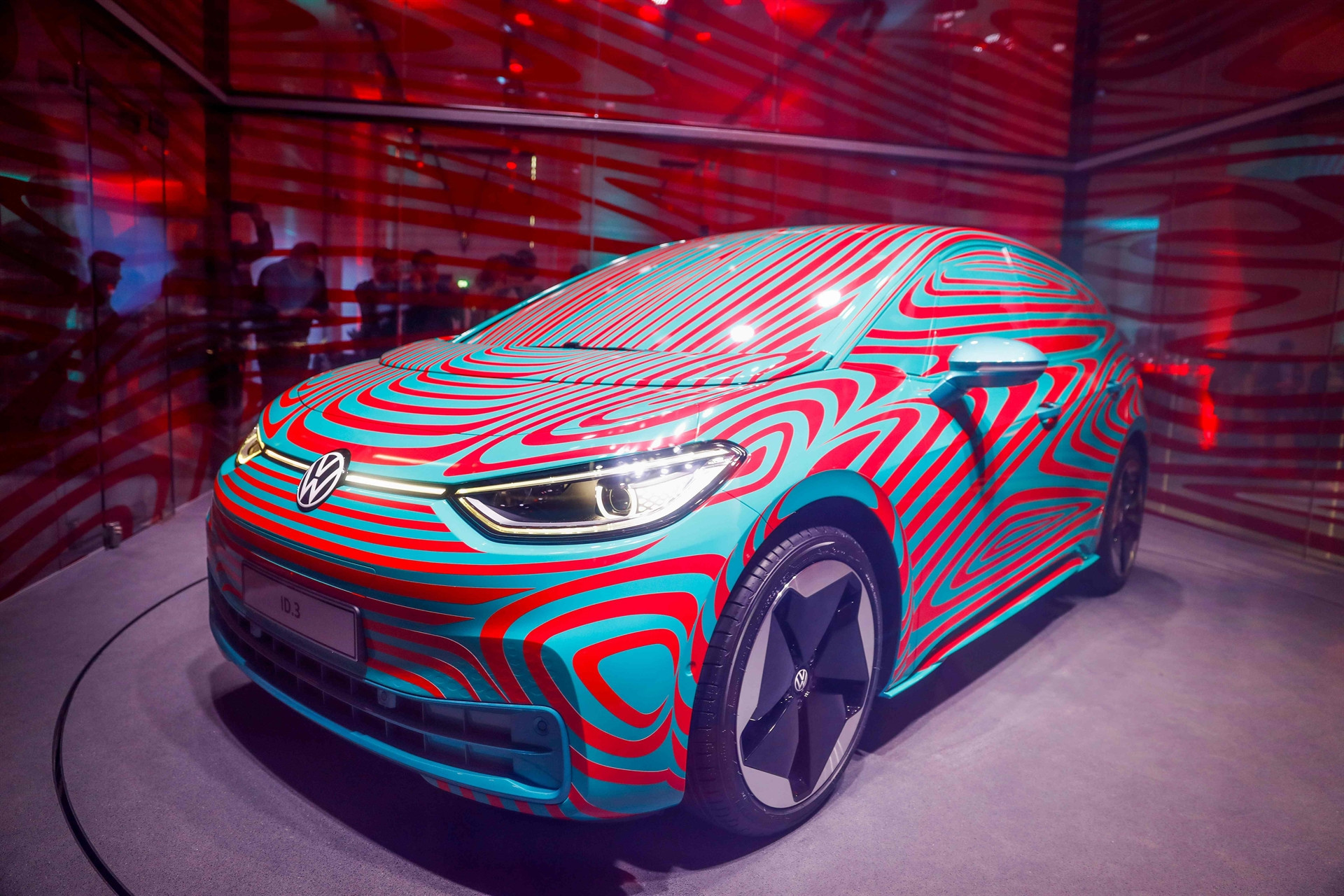 Dev fuara sayılı günler kaldı İşte yeni otomobillerin ilk görüntüleri