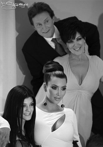 Kardashian’lardan yeni yıl kartı