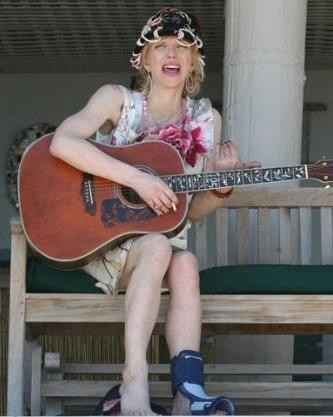 Dünyanın en kötü giyinen kadını