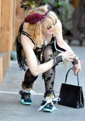 Dünyanın en kötü giyinen kadını