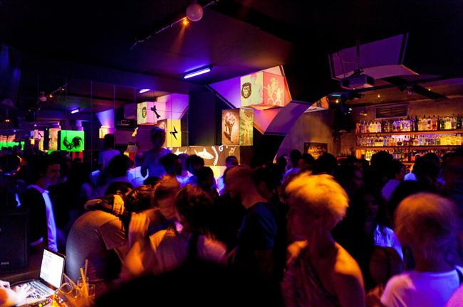 İstanbul’un en popüler barları İstanbul’un en popüler barları