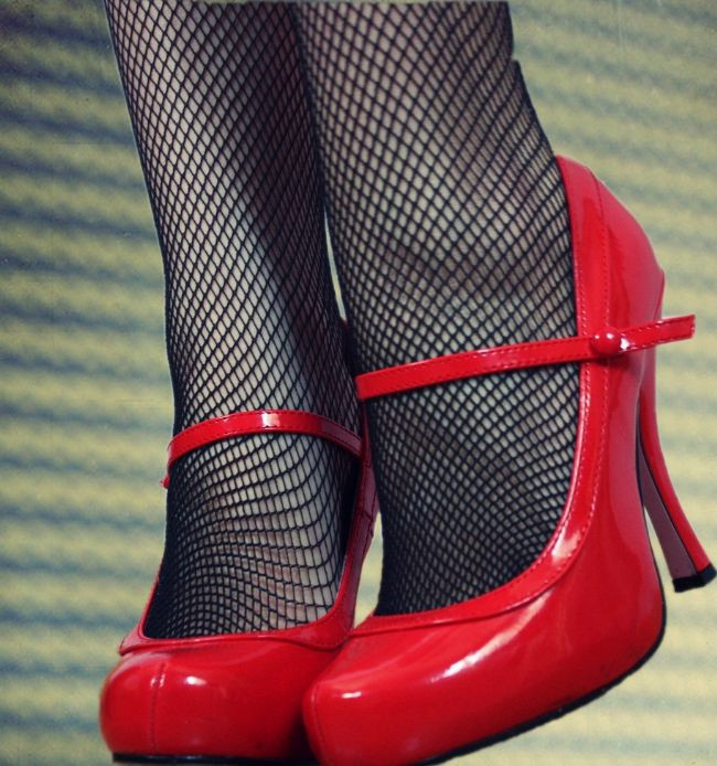 Kırmızı Ayakkabılar