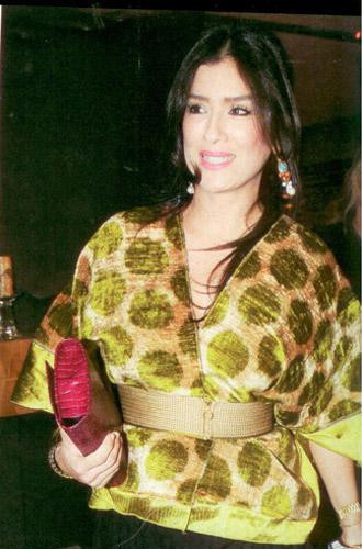 Aylin Tahircioğlu dostlarını ağırladı Aylin Tahircioğlu dostlarını ağırladı