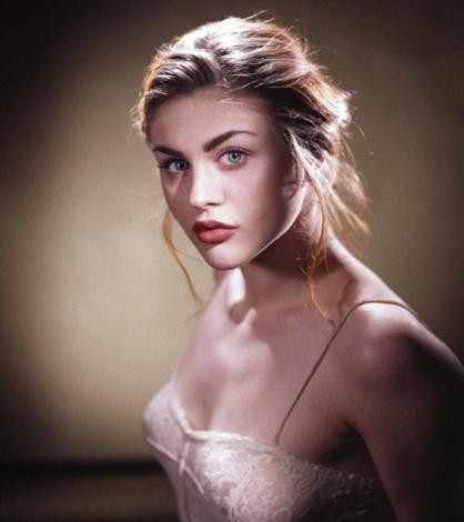 Frances Bean Cobainden 19 yaş pozları..