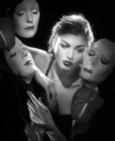 Frances Bean Cobainden 19 yaş pozları..