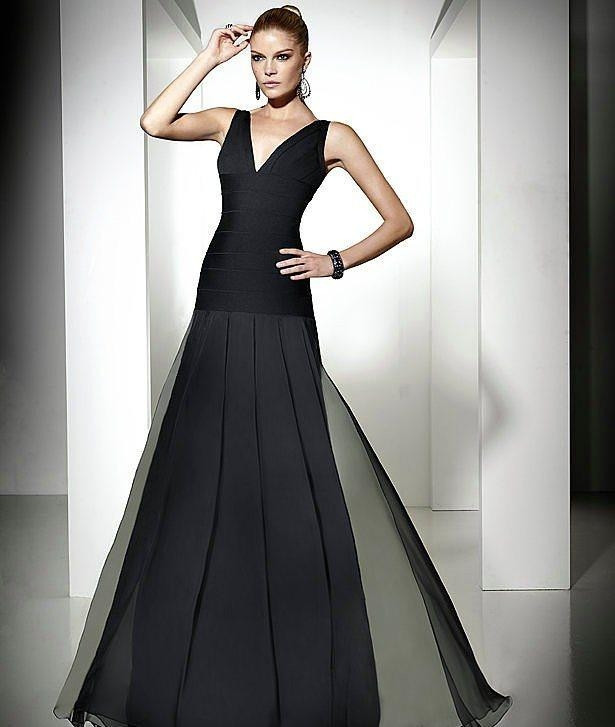 Anlam Yüklü 17 Kadın Elbisesi