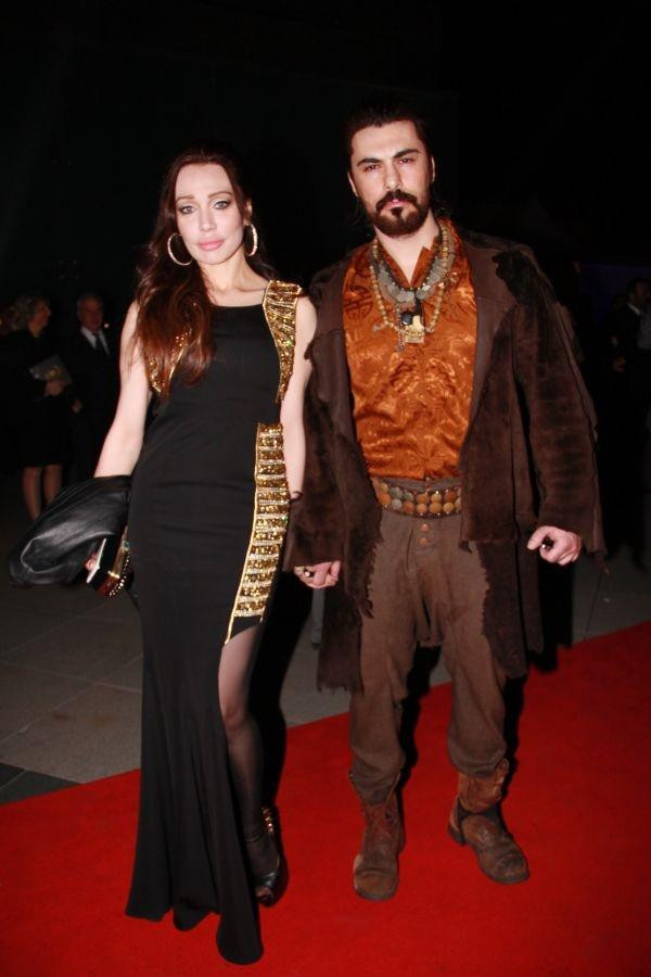 Türkiye Müzik Ödüllerinde şıklık yarışı