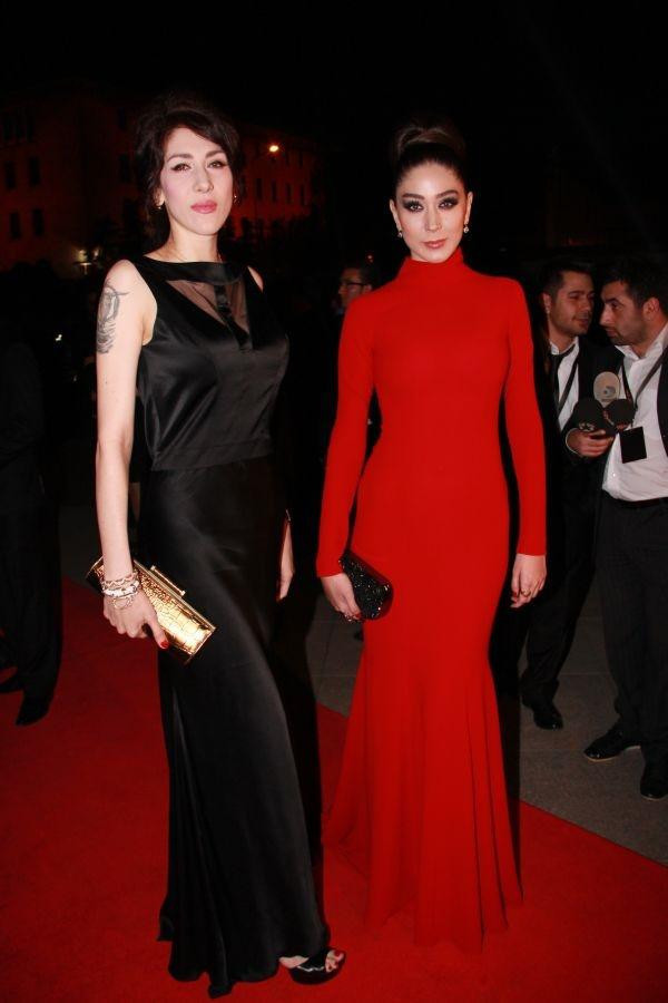 Türkiye Müzik Ödüllerinde şıklık yarışı