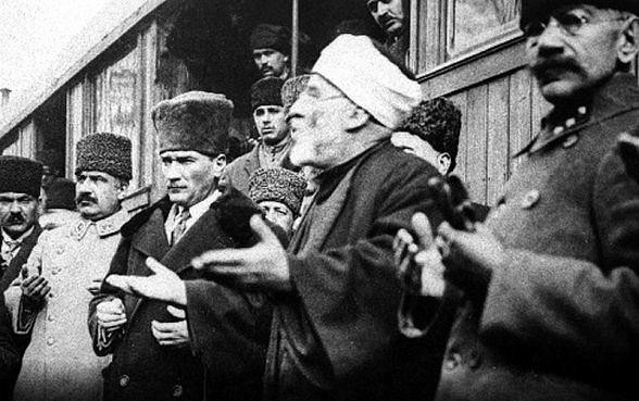 Atatürkün Az Bilinen Fotoğrafları