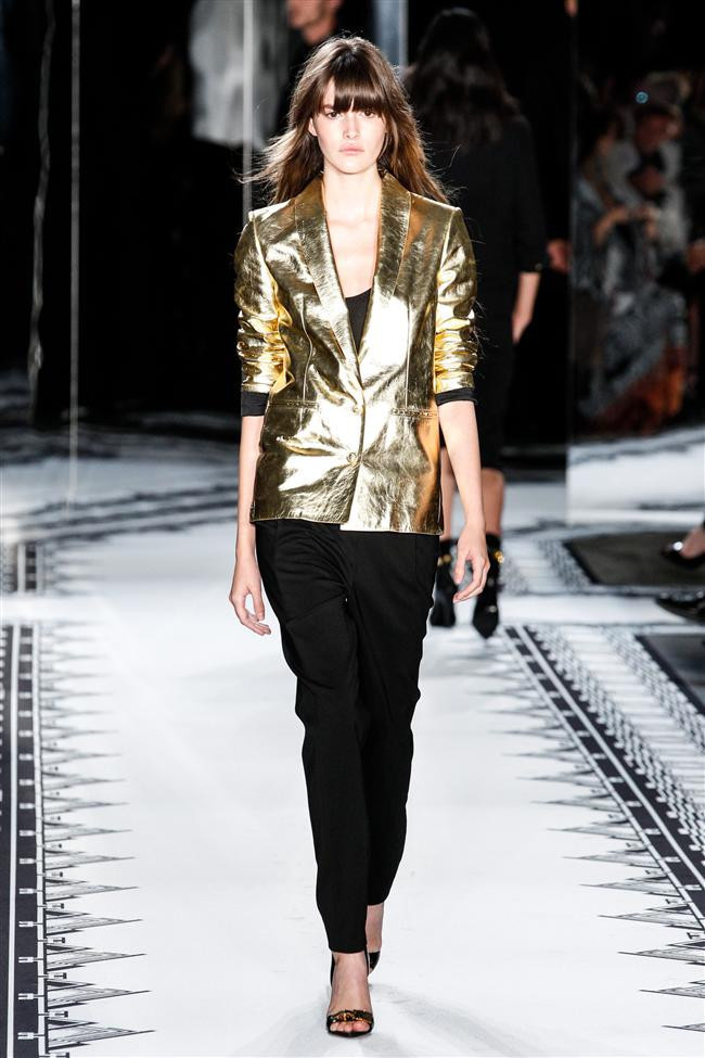 Versace 2015 İlkbahar-Yaz Koleksiyonu