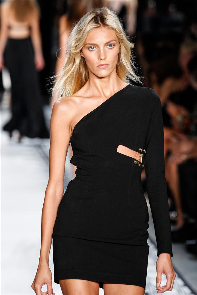 Versace 2015 İlkbahar-Yaz Koleksiyonu