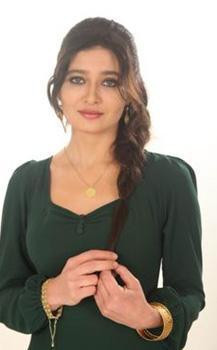 Hiç estetik operasyon geçirmediler