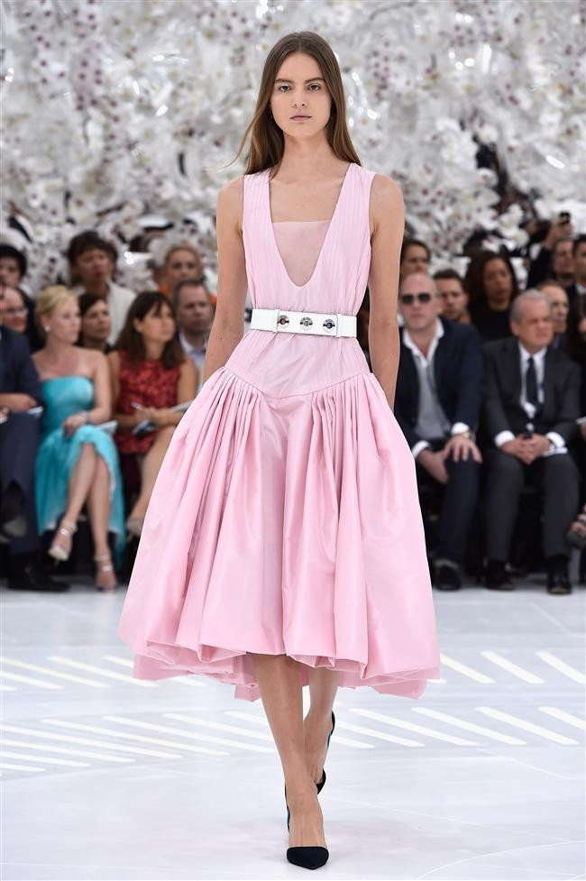 Paris Moda Haftası Christian Dior Koleksiyonu