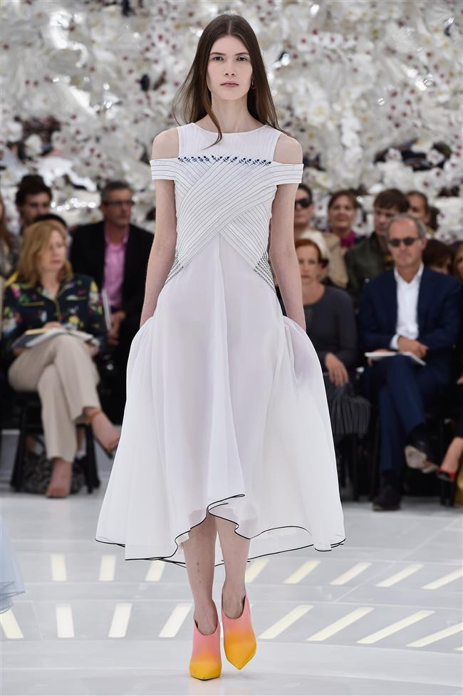 Paris Moda Haftası Christian Dior Koleksiyonu