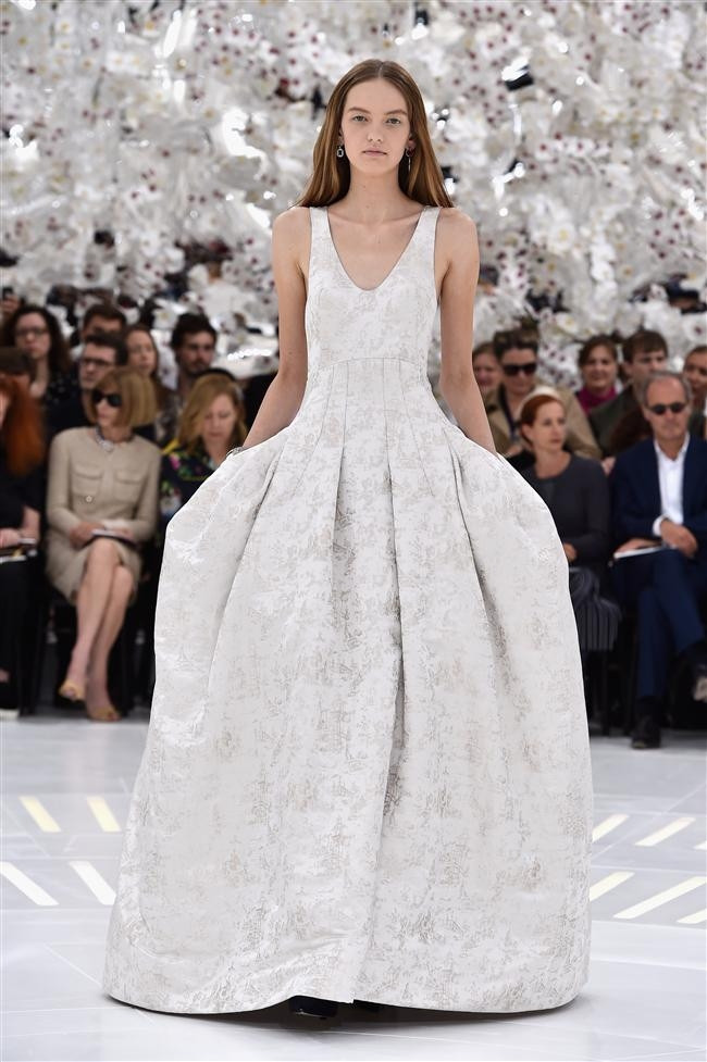 Paris Moda Haftası Christian Dior Koleksiyonu