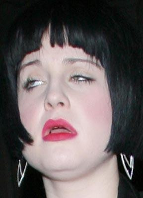 Ünlülerin Dehşet Veren Makyaj Hataları