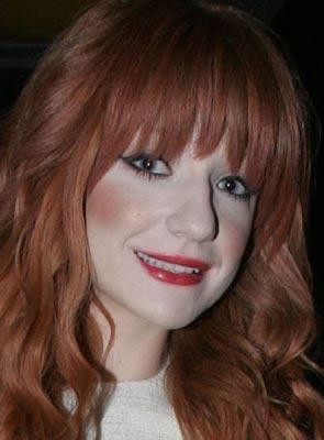 Ünlülerin Dehşet Veren Makyaj Hataları