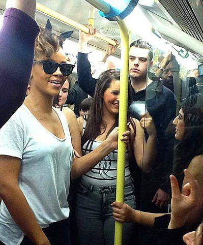 Halkın Arasına Karışan Metrodaki 30 Ünlü