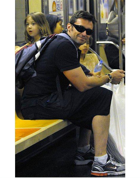 Halkın Arasına Karışan Metrodaki 30 Ünlü