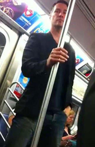 Halkın Arasına Karışan Metrodaki 30 Ünlü