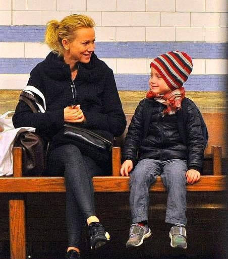 Halkın Arasına Karışan Metrodaki 30 Ünlü