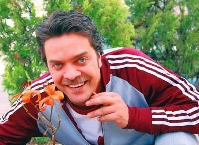 DONDURMA YİYEMİYOR