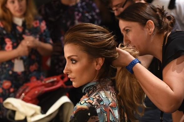 Mercedes-Benz Fashion Weekten Renkli Görüntüler