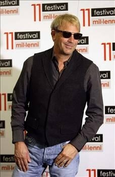 KEVIN COSTNER