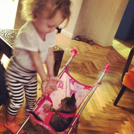 Ünlülerden İnstagram kareleri Ünlülerden İnstagram kareleri