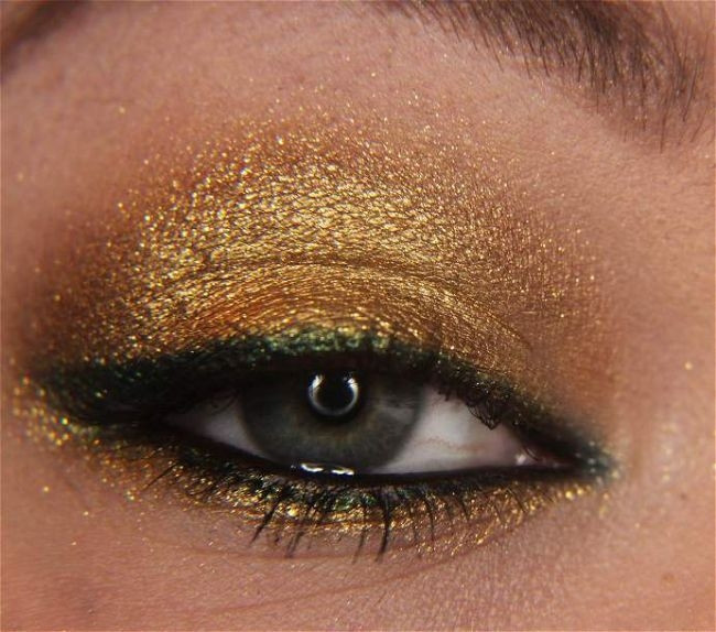 Işıltılı göz makyajı nasıl yapılır