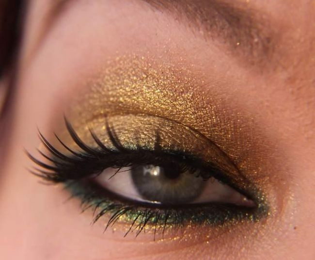 Işıltılı göz makyajı nasıl yapılır
