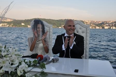 Yavuz Seçkin evlendi