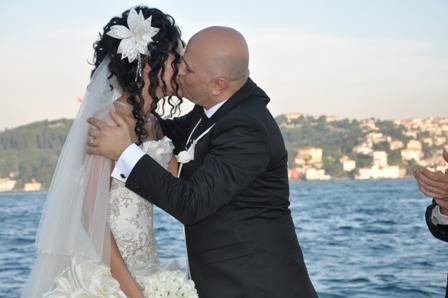 Yavuz Seçkin evlendi