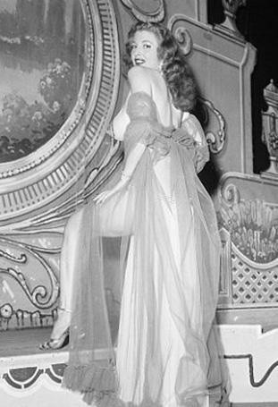 80 yıl önce nasıl eğleniyorlardı