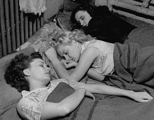 80 yıl önce nasıl eğleniyorlardı