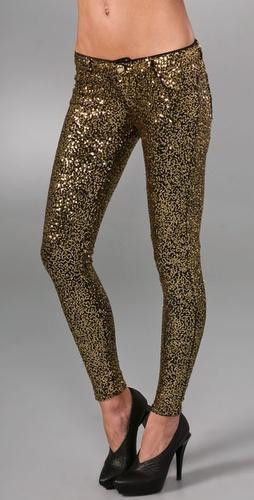 Desenli ve renkli bacaklar heyecanlandırıyor