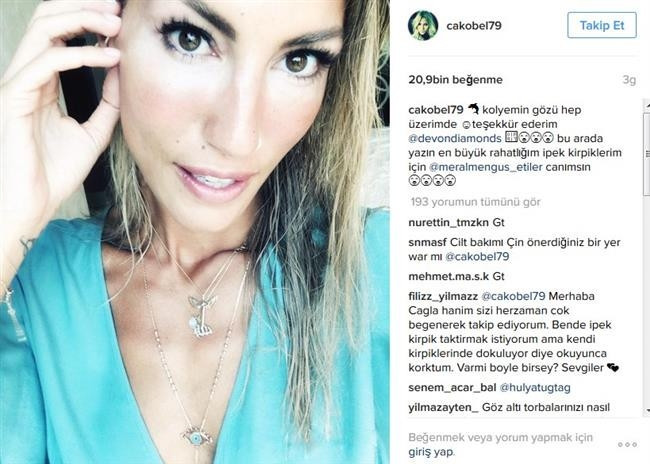 Ünlülerin Sosyal Medya Paylaşımları Ünlülerin Sosyal Medya Paylaşımları