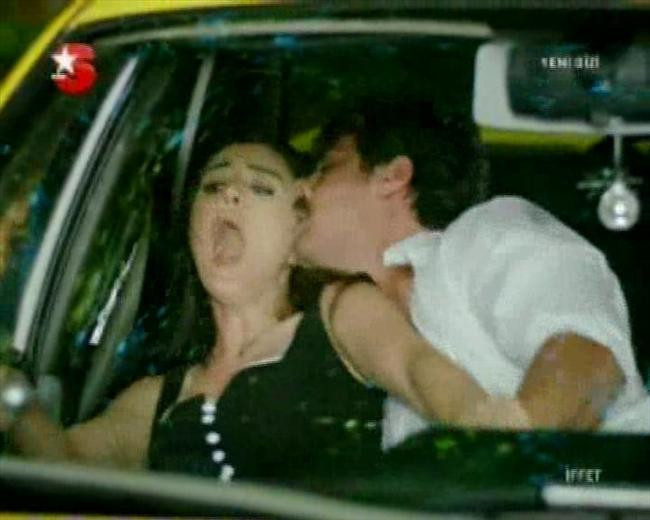 İffetin çok konuşulan sahnesi